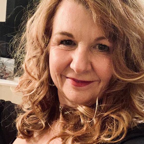 Meet your Posher, Helen - Picture 1 of 1